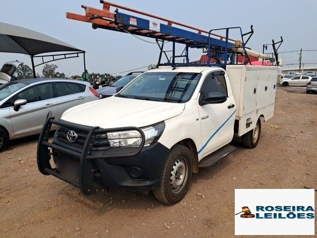 TOYOTA HILUX 2.8 SR4X4 CS CHASSI 16V ANO  2018/2018